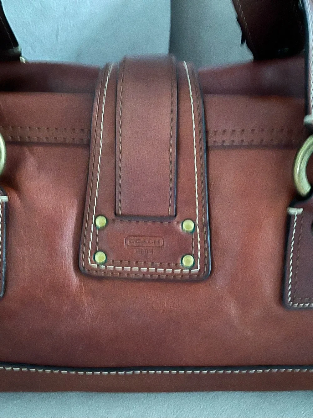 Coach Legacy Mandy satchel leather with brass hardware. Pre-Owned condition-Good - Picture 9 of 16